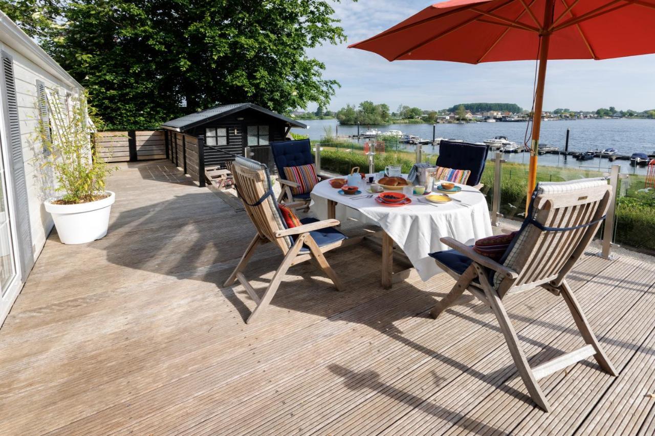 Mooi Huisje Aan De Maas Villa Andel Luaran gambar